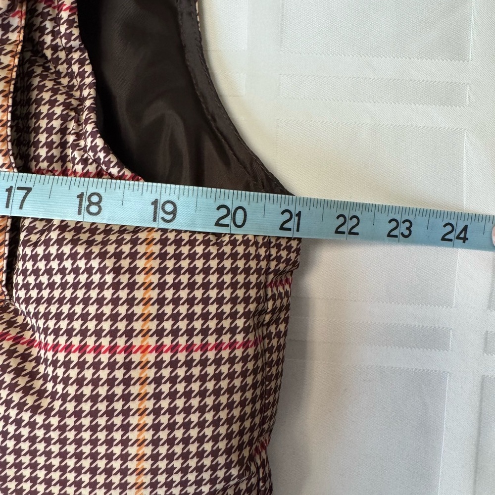 Goodfellow & Co Brown and Red Puffer Vest - Picture 7 of 7